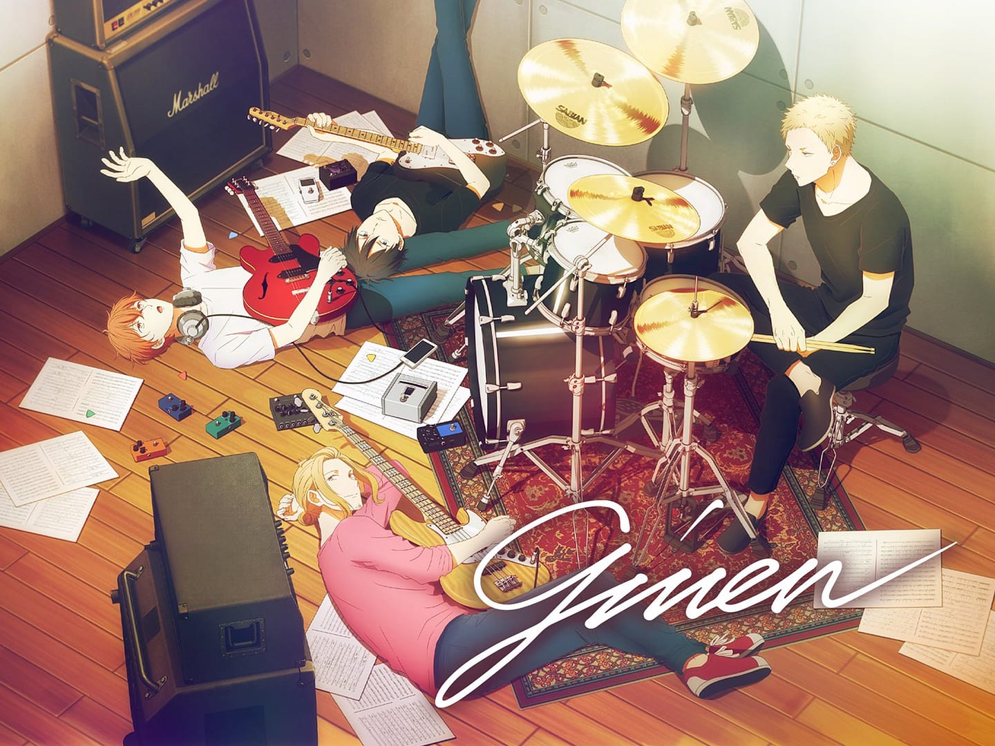 I quattro protagonisti dell’anime Given, sdraiati e comodi nella loro sala prove